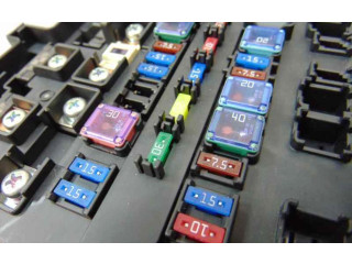 Pojistková skříňka 14SMG-E03, 14SMG-E03 Honda Civic 2011