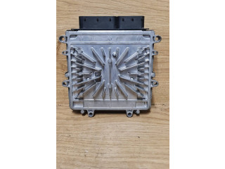 Блок управления двигателя     30729826, 0281012103    Volvo XC90 