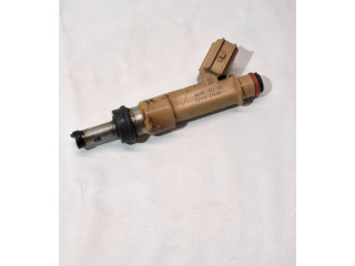 Vstřikovač 2325037010, 069032124   Toyota Prius (XW30)     