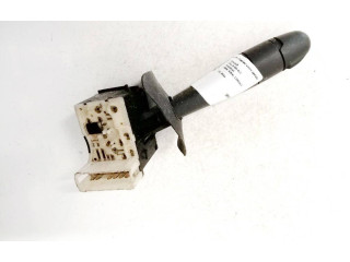 Ручка стеклоочистителей Renault Clio II