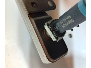 Форсунка 05038337AB, 05038530AB Jeep Grand Cherokee