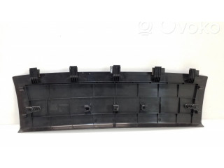 Другая деталь салона