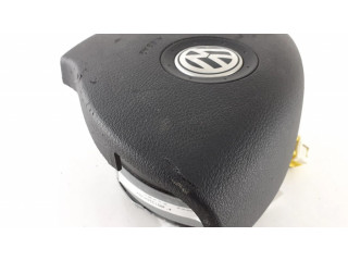 Подушка безопасности водителя 1K0880201DC   Volkswagen Jetta V