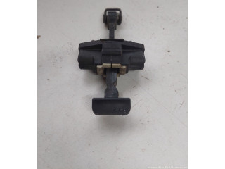 Ограничитель открытия двери 804304825r   Dacia Lodgy    