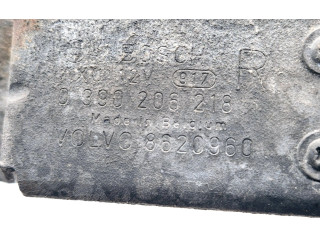 Моторчик стеклоочистителя 8620960, 0390206218    Volvo V70