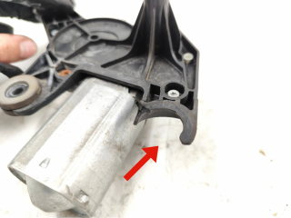 Моторчик заднего дворника 50509441, W000014950 Alfa Romeo Giulietta