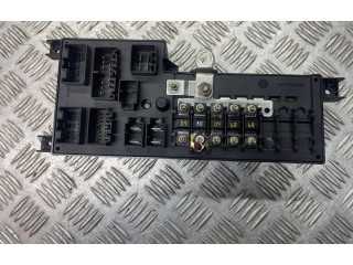 Блок предохранителей 8678449, 518826011 Volvo S60