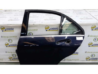 Задняя дверь