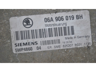 Блок управления двигателя 06A906019BH   Skoda Octavia Mk1 (1U)