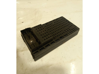 Блок предохранителей 08679899 Volvo S60