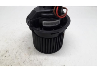 Вентилятор печки    272100975R, 272107379R   Dacia Logan Pick-Up