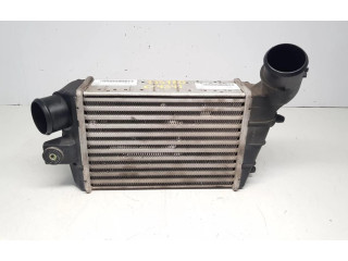 Интеркулер     Alfa Romeo GT 1.9