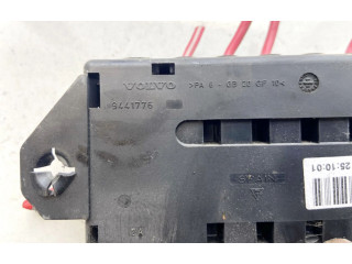 Блок предохранителей 9162323, 9162323 Volvo V70