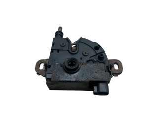 Zámek zadních dveří Ford Focus 2002