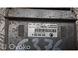Блок управления двигателя 03D906032A   Skoda Fabia Mk1 (6Y)