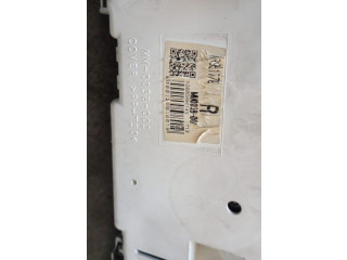 Přístrojová deska Mitsubishi Colt CZ3 2008