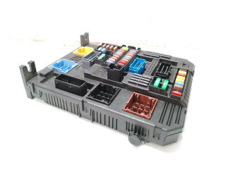 Pojistková skříňka Řídící jednotka BSM 1634164880, 9830707680 Toyota Proace 2017