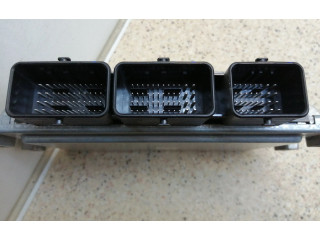 Блок управления двигателя 237D40792R Dacia Spring