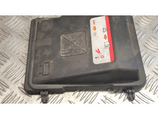 Pojistková skříňka Крышка ящика предохранителей 9678633380   Citroen C4 II Picasso 2014