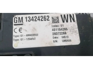 Блок предохранителей 13424262, 28372266 Vauxhall Corsa D