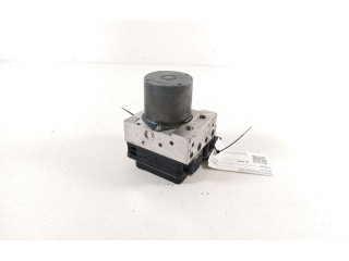 Блок АБС 6762059, 3414388   BMW  X3 E83  2003 - 2010 года