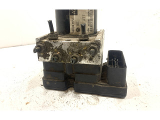 Блок АБС 1K0907379P, 00009496E5 Skoda Octavia Mk2 (1Z) 2004 - 2013 года