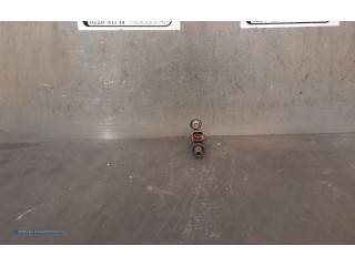 Vstřikovač 15710-54G00 Suzuki Liana