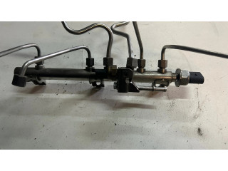 Vstřikovací lišta BMW 3 E92 E93 pro benzínový motor 2.0