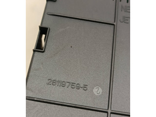 Pojistková skříňka 281164872 Peugeot 3008 2008