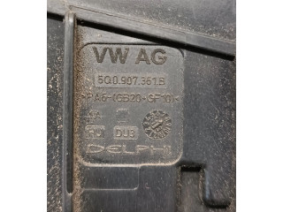 Блок предохранителей  5Q0907361B   Skoda Octavia Mk3 (5E)    