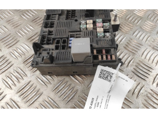 Блок предохранителей 31398003, 31398003 Volvo S90, V90