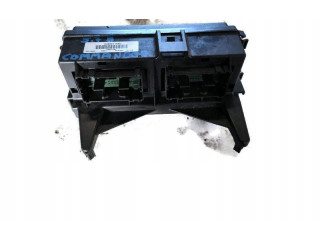 Блок предохранителей 04692114AC, 240KW Jeep Grand Cherokee (WK)