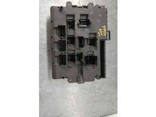 Pojistková skříňka 10688710 BMW X1 E84 2014