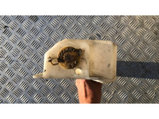 Бачок оконной жидкости