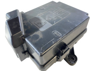 Pojistková skříňka 84180486 Chevrolet Camaro 2020