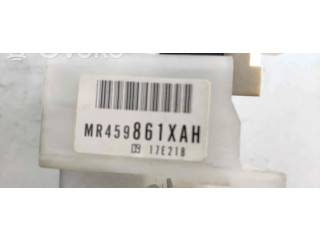 Ручка стеклоочистителей 17E218, MR459861XAN Mitsubishi Montero