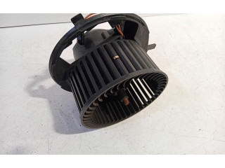 Вентилятор печки Audi Q3 8U