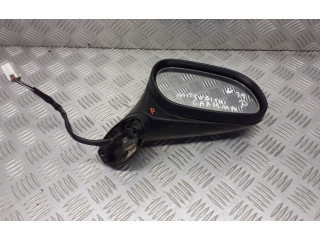 Зеркало электрическое Mitsubishi Carisma 2000 - 2004 года