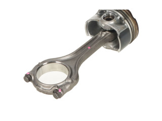 Шатун  04E198401AE    Volkswagen PASSAT B8  