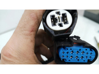 Pojistková skříňka AV6T14A142AB, EM5T14K733BAM Ford Focus 2013