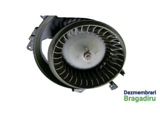Вентилятор печки       Audi A6 S6 C6 4F