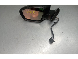 Зеркало электрическое        Volkswagen Jetta IV  1999 - 2005 года   