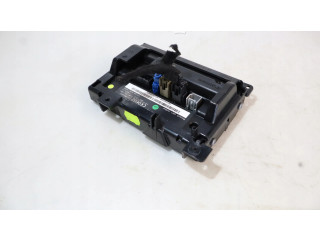 Дисплей       Renault Captur