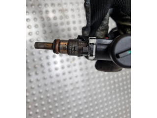 Топливная рампа 06L906031A   Audi A3 S3 8V  