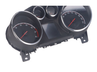 Панель приборов 13430868   Opel Meriva B       