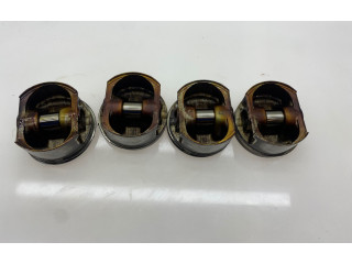 Píst HSB   Subaru Forester SF     