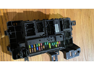 Pojistková skříňka jr3t15604, JR3T15604 Ford Mustang VI 2015