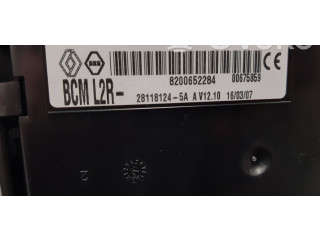 Pojistková skříňka Řídící jednotka BSM 8200652284   Renault Clio III 2007