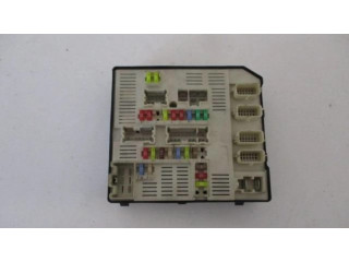   Pojistková skříňka 284B60008R, 8229286332   Renault Megane III 2010