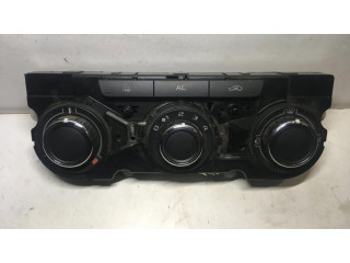 Блок управления климат-контролем 3T0820047AF Skoda Octavia Mk2 (1Z)